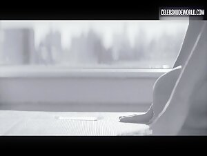 Nora Zehetner Sexy, City scene in Creative Control (2016) 4