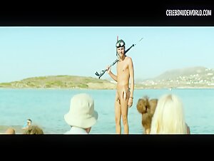 Elli Tringou, Milou Van Groesen breasts, Nude scene in Suntan (2016) 3