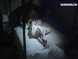 Elizabeth Debicki Nude, Sexy scene in The Night Manager (2016) 12