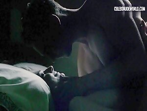 Elizabeth Debicki Nude, Sexy scene in The Night Manager (2016) 15