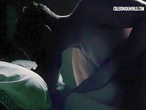 Elizabeth Debicki Nude, Sexy scene in The Night Manager (2016) 17