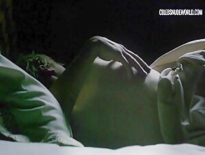 Elizabeth Debicki Nude, Sexy scene in The Night Manager (2016) 6