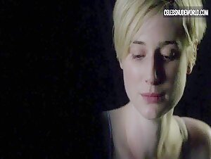 Elizabeth Debicki Blonde, Tent scene in The Night Manager (2016) 11