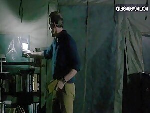 Elizabeth Debicki Blonde, Tent scene in The Night Manager (2016) 3