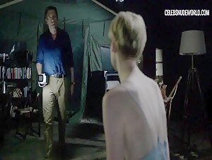 Elizabeth Debicki Blonde, Tent scene in The Night Manager (2016) 7