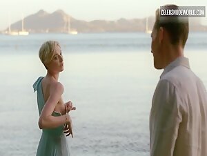 Elizabeth Debicki Water, Blonde scene in The Night Manager (2016) 1