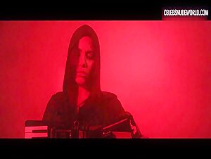 Jessica Knopf Bush, Accordion scene in Ballet of Blood (2016) 6