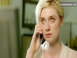 Elizabeth Debicki Vanity, Mirror scene in The Night Manager (2016) 18