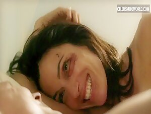 Aure Atika Sex, Man/Woman scene in The Night Manager (2016) 12