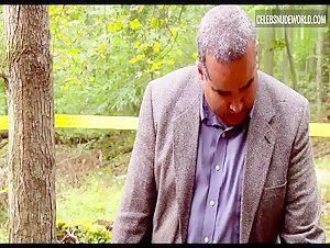 Tara Davis Woods, Outdoors scene in Survival Knife (2016) 6