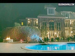 Tamara Georgievna Abrosimova, Lauren Farmer breasts,brunette in The Hunting Wives (2025) 1