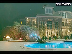 Tamara Georgievna Abrosimova, Lauren Farmer breasts,brunette in The Hunting Wives (2025) 2