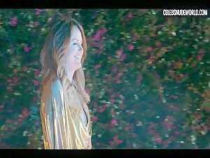 Tamara Georgievna Abrosimova, Lauren Farmer breasts,brunette in The Hunting Wives (2025) 6