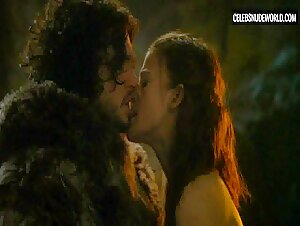 Rose Leslie breasts,butt in Game of Thrones (2011-2019) 14