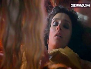 Josephine Gillan, Xena Avramidis butt , kissing in Game of Thrones (2011-2019) 2