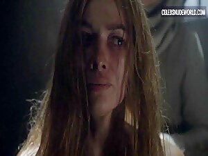 Lena Headey, Rebecca Van Cleave Nude, bush scene in Game of Thrones (2011-2019) 12