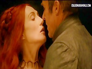 Carice van Houten breasts, Nude scene in Game of Thrones (2011-2019) 15