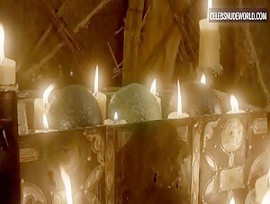 Emilia Clarke breasts, Nude scene in Game of Thrones (2011-2019) 19