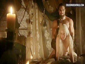 Emilia Clarke breasts, Nude scene in Game of Thrones (2011-2019) 2