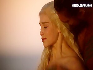 Emilia Clarke Nude, breasts scene in Game of Thrones (2011-2019) 13