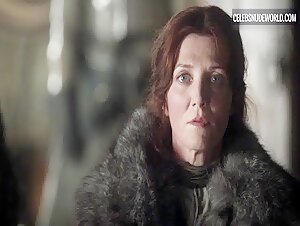 Kate Dickie prosthetic, Sexy scene in Game of Thrones (2011-2019) 5