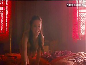 Pixie Le Knot thong, Sexy scene in Game of Thrones (2011-2019) 10