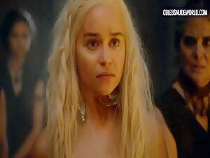 Emilia Clarke Fire, Blonde scene in Game of Thrones (2011-2019) 7