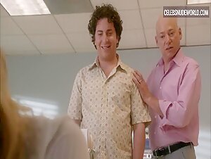 Tara Holt butt, Sexy scene in Californication (2007-2014) 1
