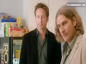 Tara Holt butt, Sexy scene in Californication (2007-2014) 7