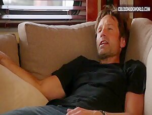 Sarah Power breasts, Nude scene in Californication (2007-2014) 17