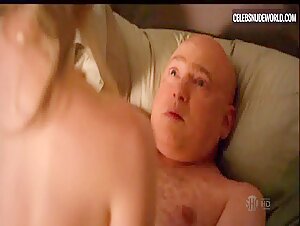 Melissa Stephens butt, breasts scene in Californication (2007-2014) 6