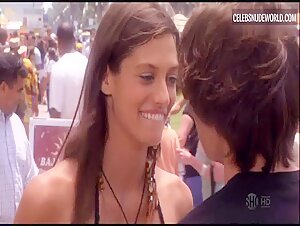 Michelle Lombardo Sexy, bikini scene in Californication (2007-2014) 17