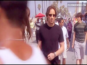Michelle Lombardo Sexy, bikini scene in Californication (2007-2014) 7
