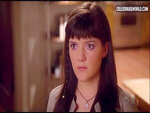 Ellen Woglom underwear, Sexy scene in Californication (2007-2014) 14