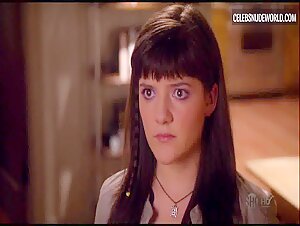 Ellen Woglom underwear, Sexy scene in Californication (2007-2014) 15