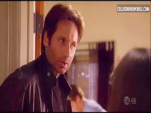 Ellen Woglom underwear, Sexy scene in Californication (2007-2014) 16
