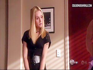 Rachel Miner butt, Nude scene in Californication (2007-2014)