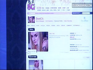 Rachel Miner Nude, breasts scene in Californication (2007-2014) 6