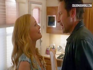 Heather Graham Cleavage, Sex scene in Californication (2007-2014) 1