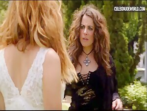 Alanna Ubach Sexy, thong scene in Californication (2007-2014) 5