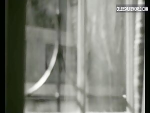 Emma Stone Moaning, Sexy scene in Poor Things (2023) 5