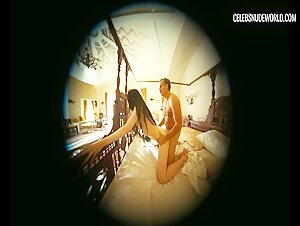 Emma Stone breasts, butt scene in Poor Things (2023) 5