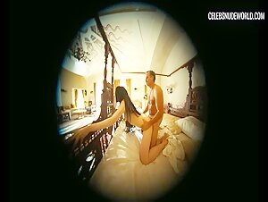 Emma Stone breasts, butt scene in Poor Things (2023) 6