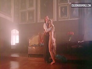 Elizabeth Hurley breasts, Nude scene in Aria (1987) 7