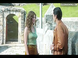 Estefania Piñeres Brunette, Pokies scene in Delirium (2025) 6