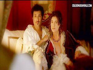 Ellen Soderberg breasts, Nude scene in True Blood (2008-2014) 14