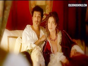 Ellen Soderberg breasts, Nude scene in True Blood (2008-2014) 4