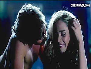 Ashley Jones butt, Nude scene in True Blood (2008-2014) 16