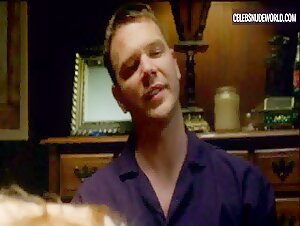 Deborah Ann Woll underwear, Sexy scene in True Blood (2008-2014) 10