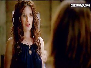 Tina Majorino underwear, Sexy scene in True Blood (2008-2014) 14